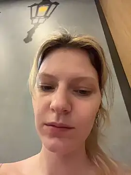 MaryHiggins 라이브 XXX 채팅