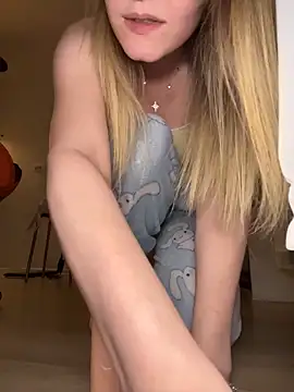 MaryHiggins Live XXX-Chat