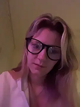 MaryHiggins' Webcam Show
