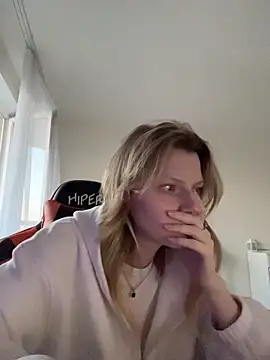 MaryHiggins Chat XXX live
