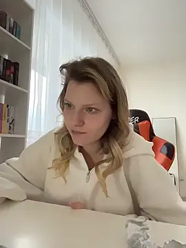 Živý XXX chat MaryHiggins