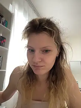 MaryHiggins' Live XXX Chat