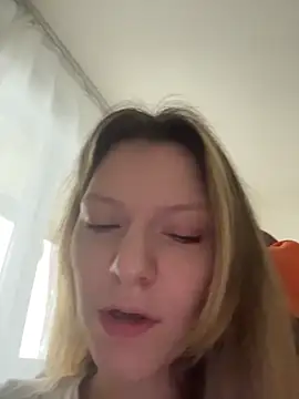 Онлайн чат XXX MaryHiggins