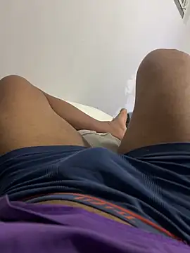 Show modela Sanicrt na web-kameri