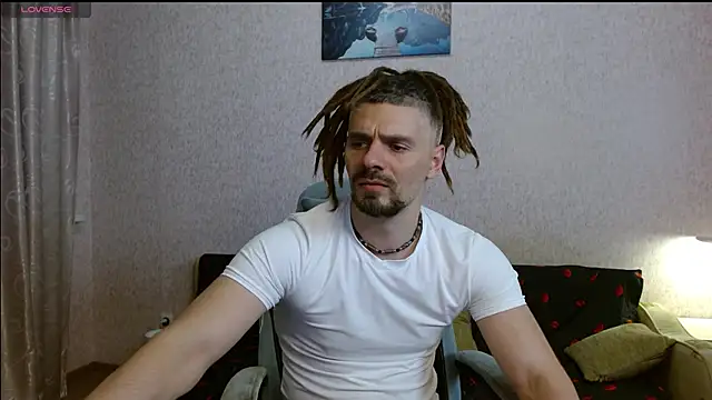 הופעת וובקאם של Aestheticguy101