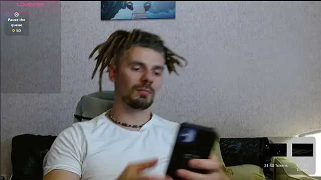 Aestheticguy101n Webbikameraesitys