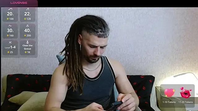 Aestheticguy101 Show Webcam