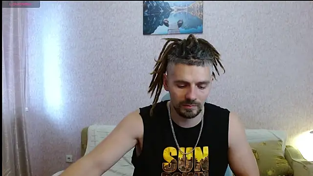 Aestheticguy101 webcam show