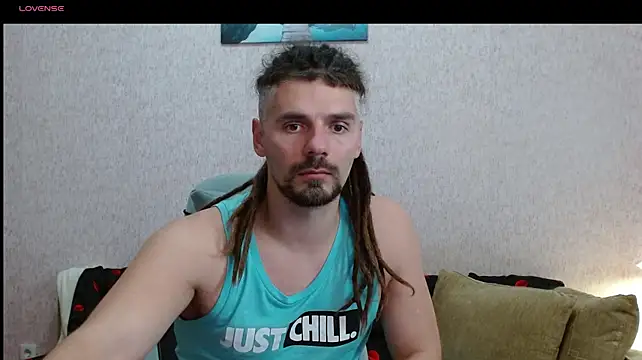 Aestheticguy101 网络视讯表演