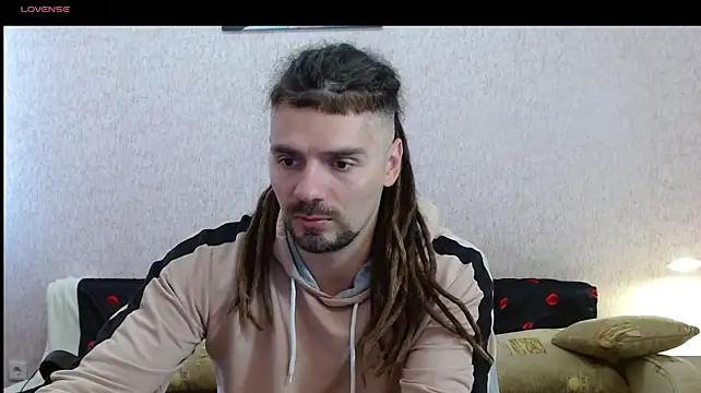 Aestheticguy101's Webcam Show