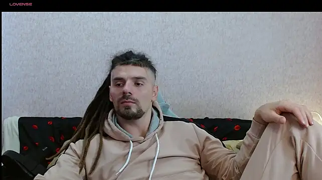 Aestheticguy101n Webbikameraesitys