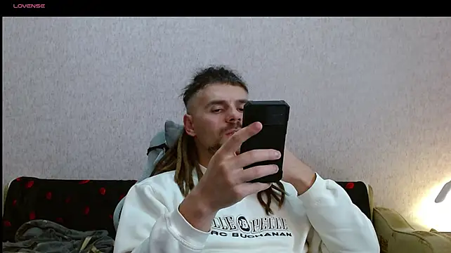Aestheticguy101n Webbikameraesitys