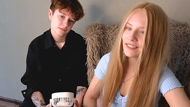 sarakaell webcam show