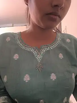 AngelNitya Show in webcam