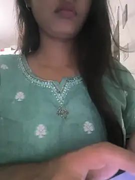 AngelNitya élő XXX-chatje