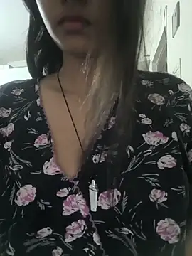 AngelNitya 在線直播表演