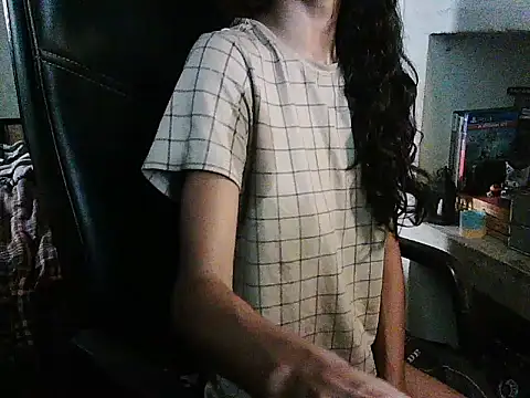 exude_diya's Live XXX Chat