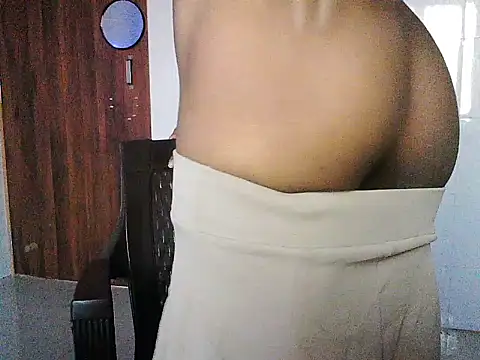 exude_diya's Live XXX Chat