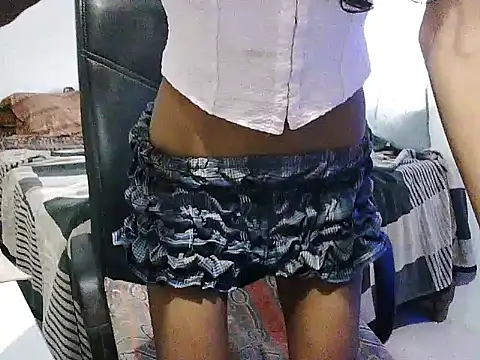 Chat XXX ao vivo de exude_diya