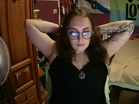 mtfgina Show in webcam