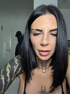 Show modela LexiCoco na web-kameri