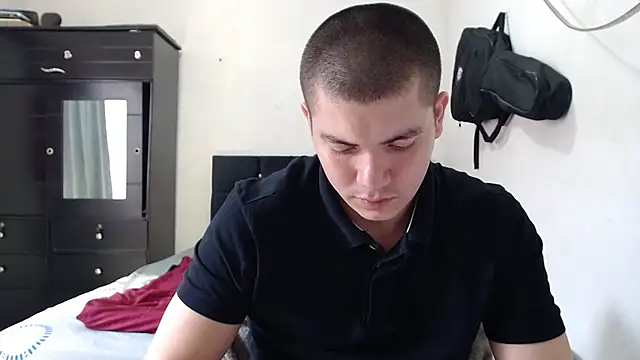 แชท XXX สดของ suckmydickbitch97