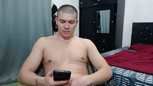 suckmydickbitch97のウェブカメラショー