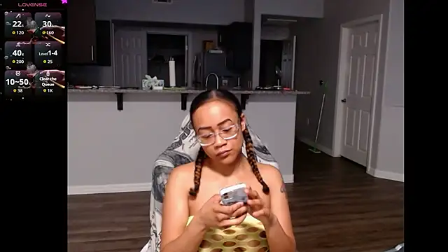 RylReese's Webcam Show