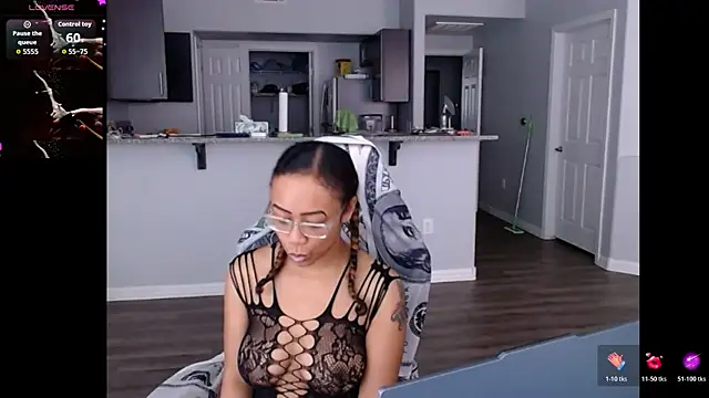 ReeseZen's Webcam Show