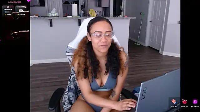ReeseZen's Webcam Show