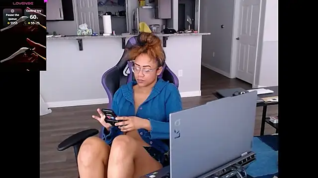 ReeseZen webcam show