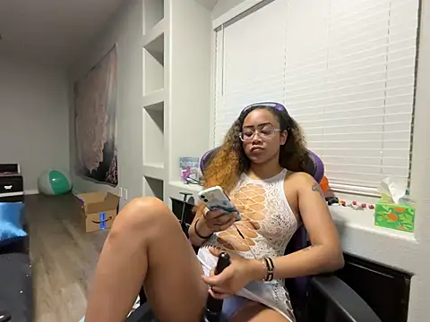 ReeseZen Webcam show