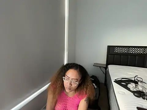 ReeseZen webcam show