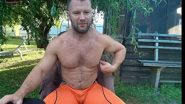 muscleangel18 Adlı Modelin Web Kamerası Şovu