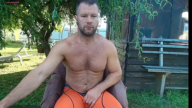 muscleangel18 Show in webcam