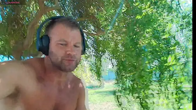 عرض كام muscleangel18
