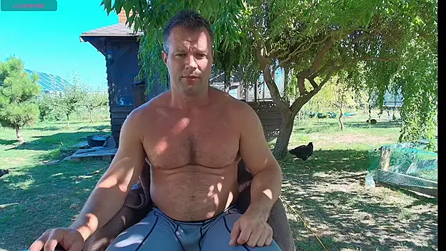 عرض كام muscleangel18