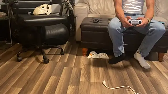 Bezizit's Webcam Show
