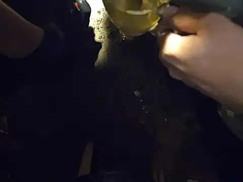 Kozojed@xh: διαδικτυακό σόου στην κάμερα