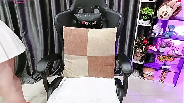 Sala de chat en directo de Yuki-yio
