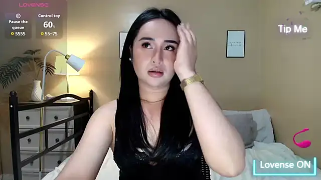 MarianeSaints Pertunjukan Webcam