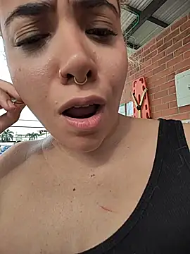 Pokazy przed kamerką – Emma_Wish