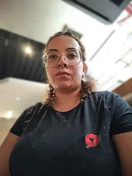 Emma_Wish élő XXX-chatje