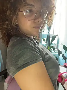 دردشة Emma_Wish الجنسية المباشرة