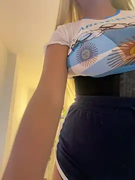 seraphine23's Webcam Show
