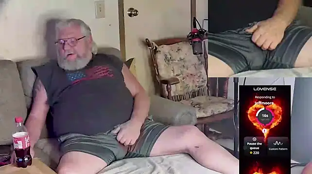 countrydomdaddy: διαδικτυακό σόου στην κάμερα