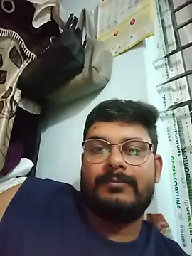 Krish_hyderabad Adlı Modelin Canlı XXX Sohbeti