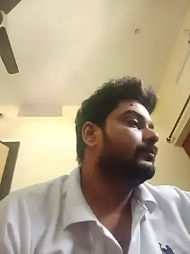 Krish_hyderabadのライブXXXチャット