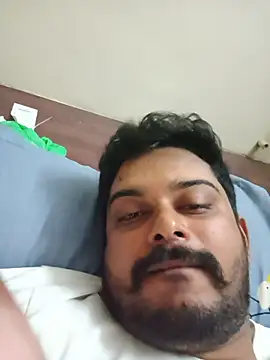 Chat +18 de Krish_hyderabad ao vivo