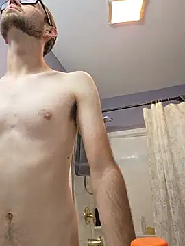 rickbob880 Show in webcam